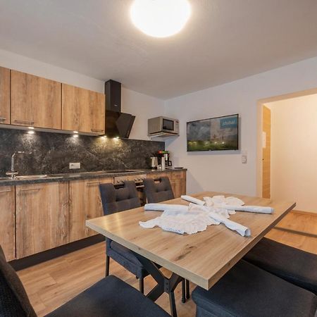 Pension Steinadler Neustift im Stubaital Buitenkant foto
