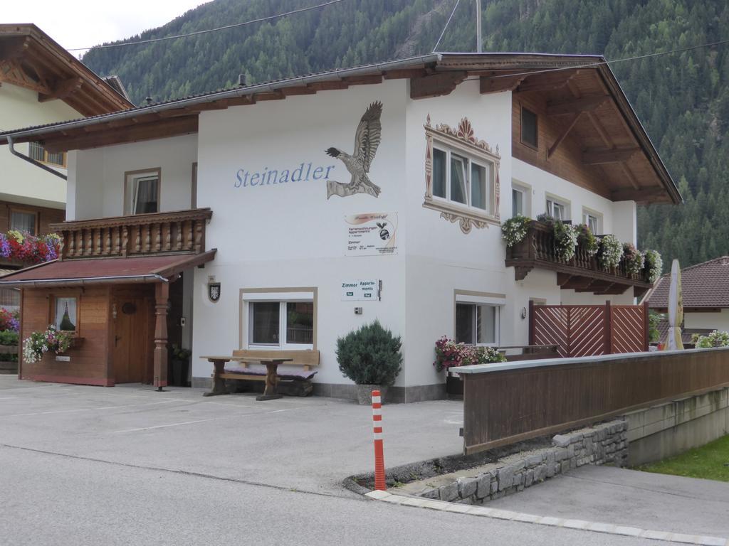 Pension Steinadler Neustift im Stubaital Buitenkant foto