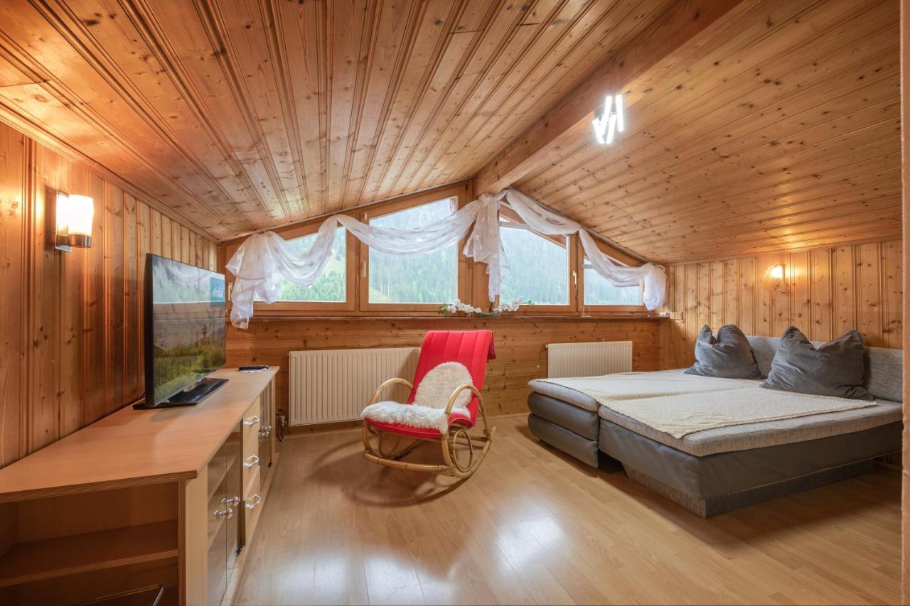 Pension Steinadler Neustift im Stubaital Buitenkant foto